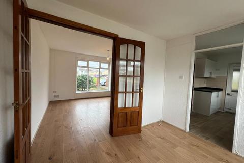 3 bedroom house to rent, St. Illtyds Road, Bridgend