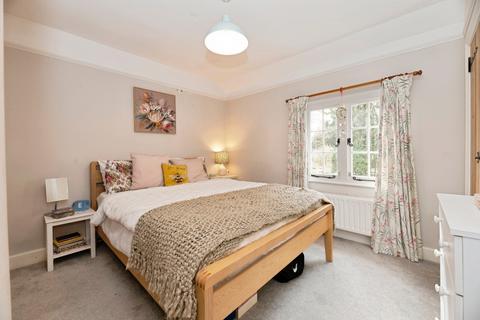 3 bedroom detached house for sale, Lower Road, Little Bookham, Surrey, KT23