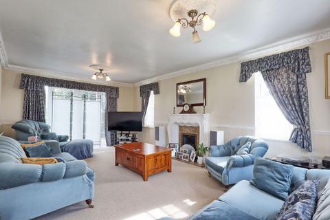 6 bedroom detached house for sale, Inchbonnie Road, Chelmsford CM3