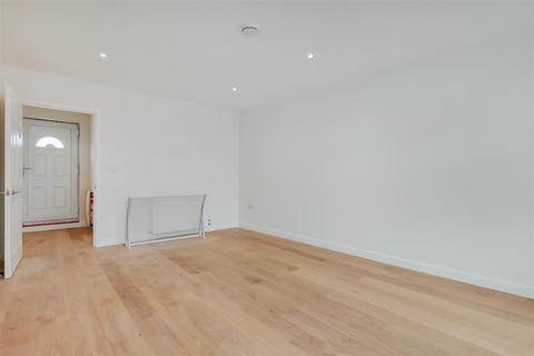 1 bedroom flat to rent, High Street, Wealdstone, Harrow