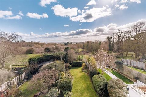 undefined, Wedgewood Close, Epping