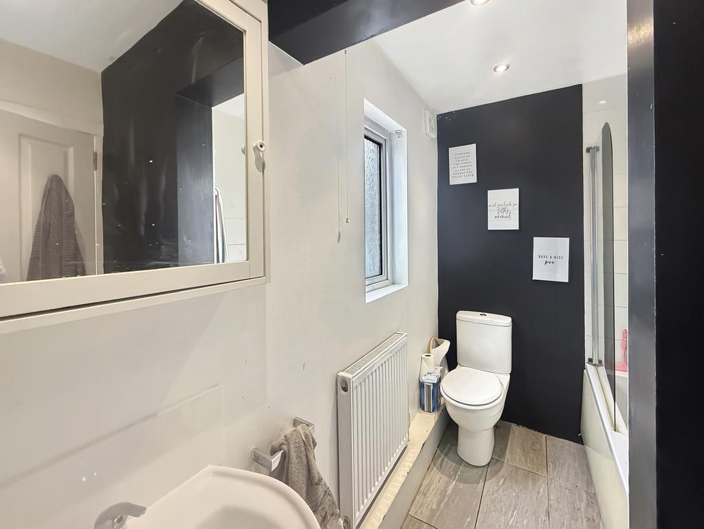 Ground Floor Bathroom