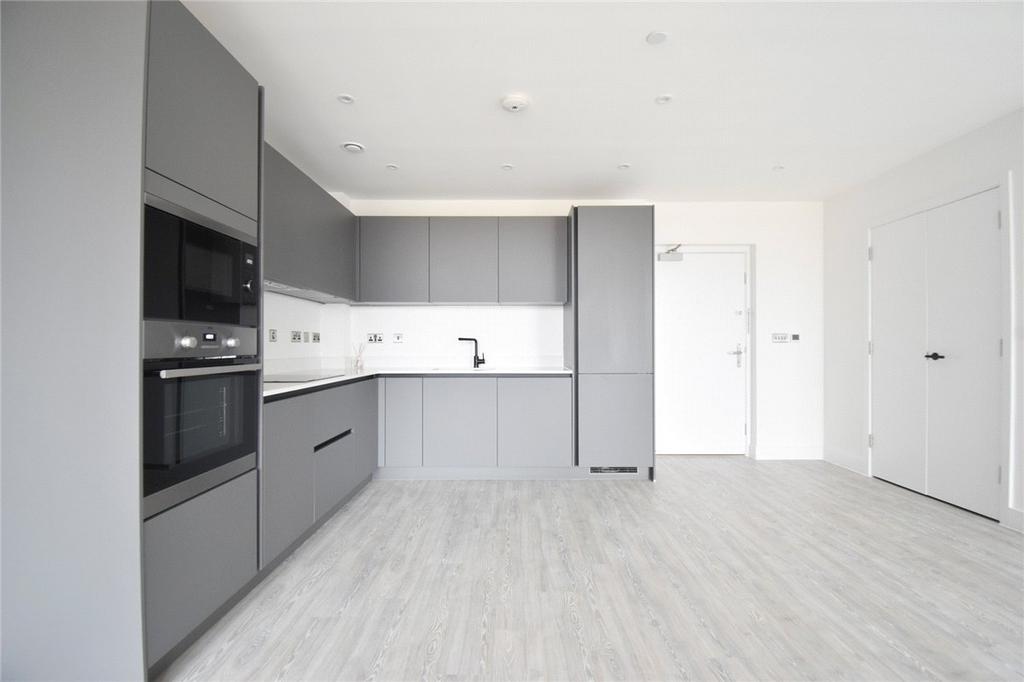 Apartment in Cambridge - View 4