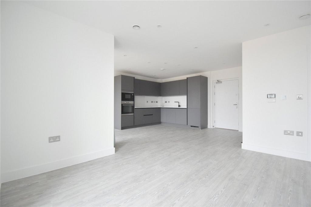 Apartment in Cambridge - View 5