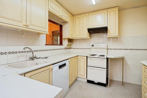 2 bedroom bungalow for sale, Hackwood, Robertsbridge, East Sussex, TN32