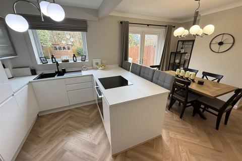 3 bedroom semi-detached house for sale, Kings Drive, Thingwall, Wirral
