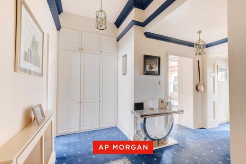 2 bedroom apartment for sale, Meriden Road, Coventry CV7