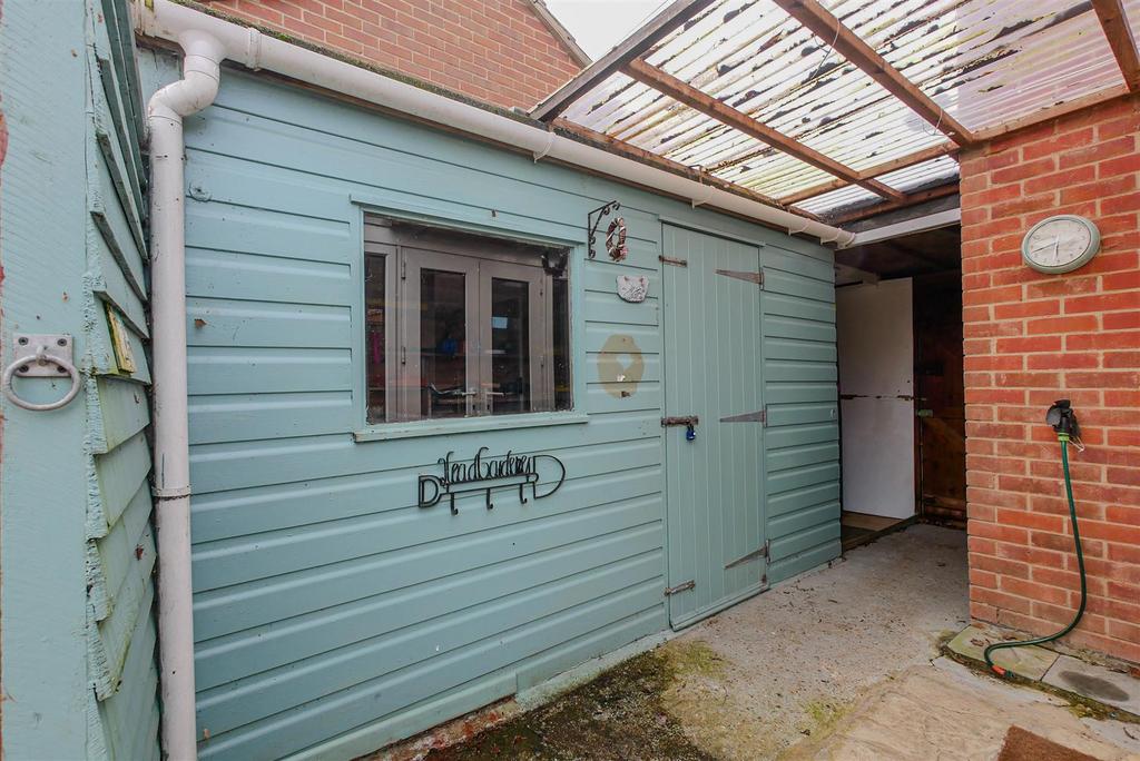 Shed