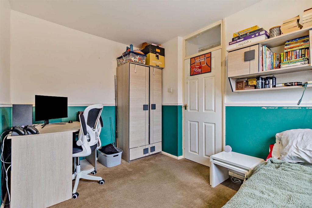 8682084-interior02-800.jpg