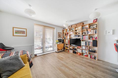 undefined, Apple Yard, Anerley, London, SE20