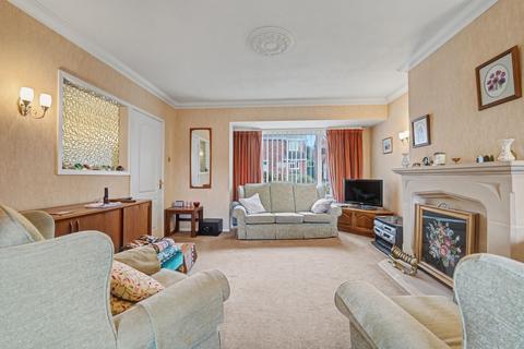4 bedroom semi-detached house for sale, Kendrick Drive, Oadby, LE2