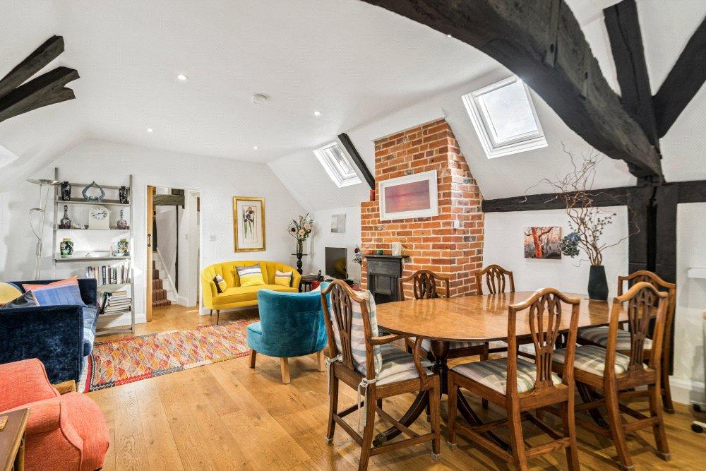 Dining/Sitting Room