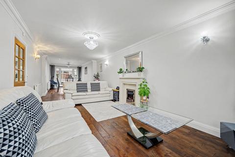undefined, Kingsway, Leicester, LE3