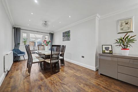 undefined, Kingsway, Leicester, LE3