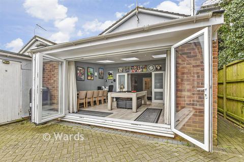 undefined, Shrubcote, Tenterden, Kent