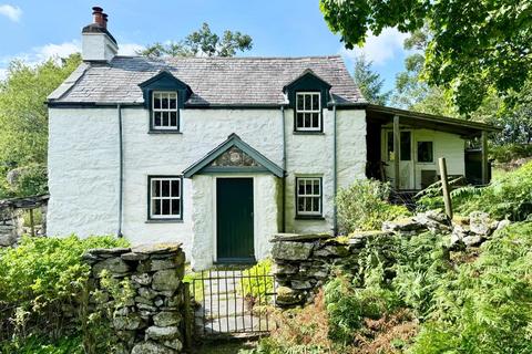 undefined, Capel Garmon, Llanrwst