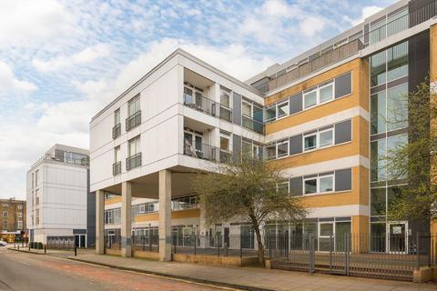 undefined, Richmond Road, London E8