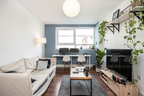 undefined, Richmond Road, London E8