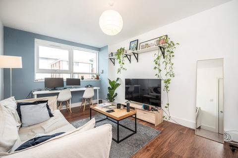 undefined, Richmond Road, London E8