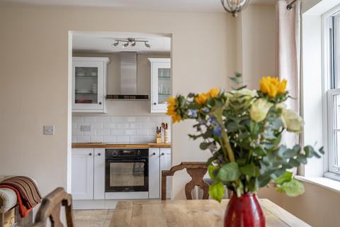 2 bedroom flat for sale, Dennison Street, York, YO31 8YX
