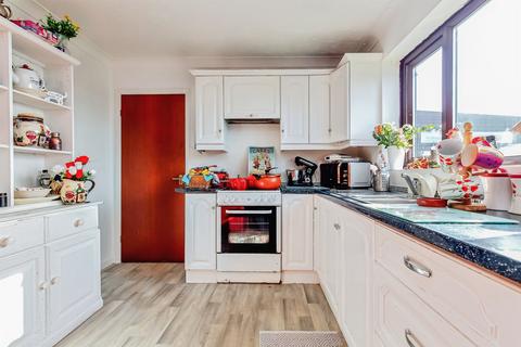 4 bedroom detached bungalow for sale, Roman Bank, Moulton Seas End, Spalding