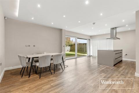 4 bedroom semi-detached house for sale, Barnet Road, Arkley, EN5