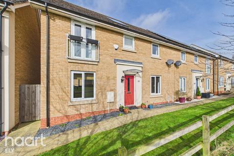undefined, Carey Close, Ely