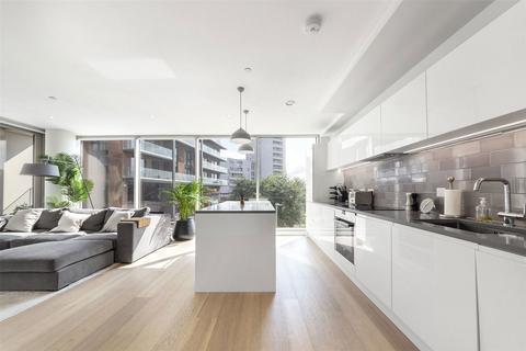 1 bedroom flat to rent, Admiralty Avenue, London E16