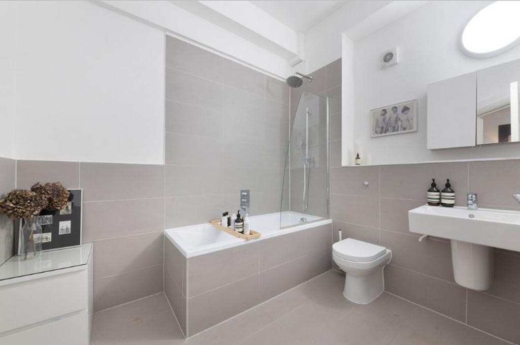 Bathroom (example)