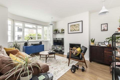 undefined, New Road, Kingston Upon Thames KT2