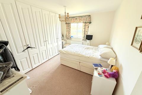 2 bedroom end of terrace house for sale, Domville Close, London N20