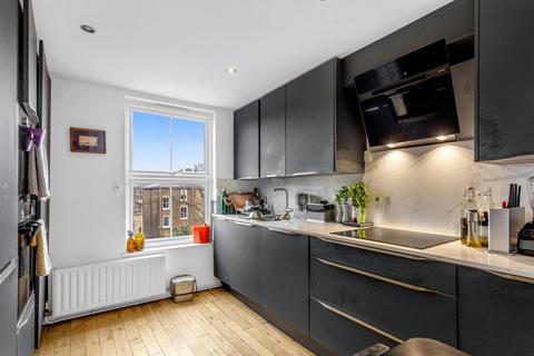 1 bedroom flat for sale, Mountgrove Road, Highbury N5