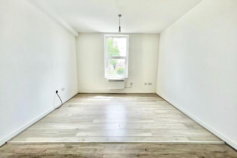 1 bedroom flat to rent, Brigstock Road, Thornton Heath, CR7