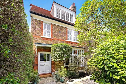 undefined, The Avenue, London, W4