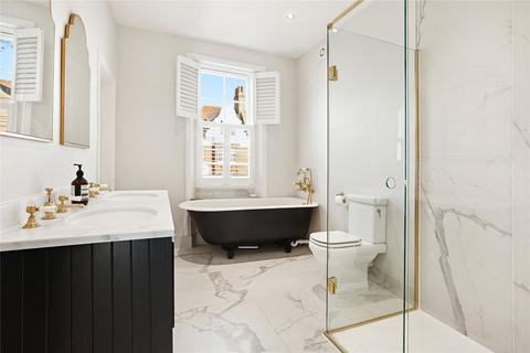 undefined, The Avenue, London, W4