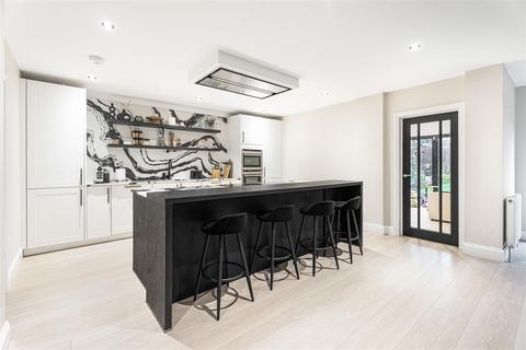undefined, Oakridge Avenue, Radlett