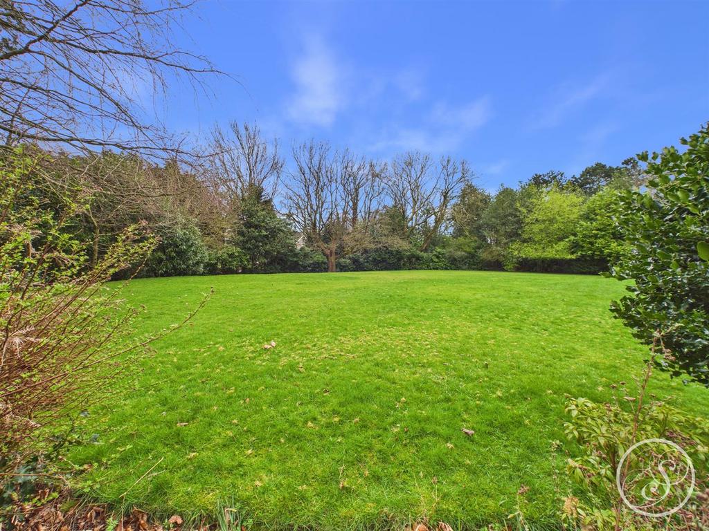 Communal grounds