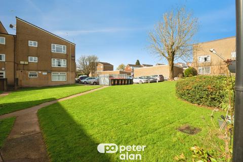 undefined, Waun Fach, CARDIFF