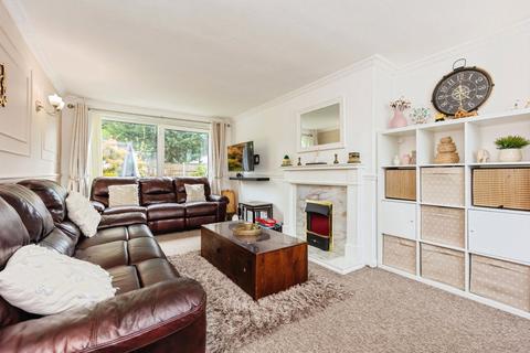 2 bedroom end of terrace house for sale, Sealand Close, Sale, Greater Manchester, M33