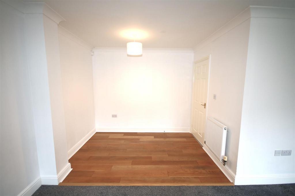 Living Room a.JPG