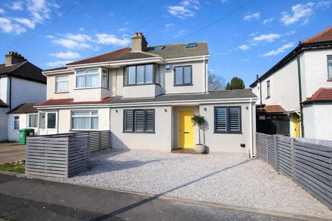 4 bedroom semi-detached house for sale, Gassiot Way, Sutton SM1