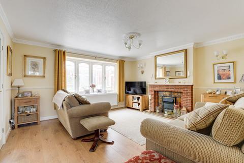 4 bedroom detached house for sale, Maple Avenue, Nottingham NG10
