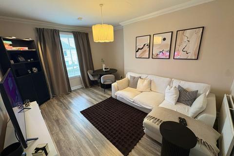 2 bedroom flat to rent, Cathkin Avenue, Cambuslang, Glasgow, G72
