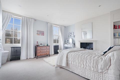 undefined, Amwell Street, London EC1R