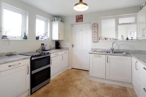 3 bedroom bungalow for sale, Southdowns Road, Dawlish, EX7