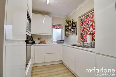 undefined, Croft Road, Swindon SN1