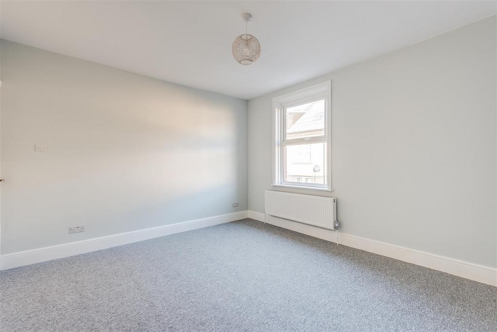 31 Tapton Bank(Interior)(18of28).jpg