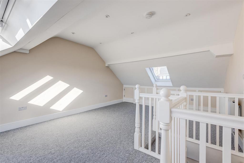31 Tapton Bank(Interior)(28of28).jpg