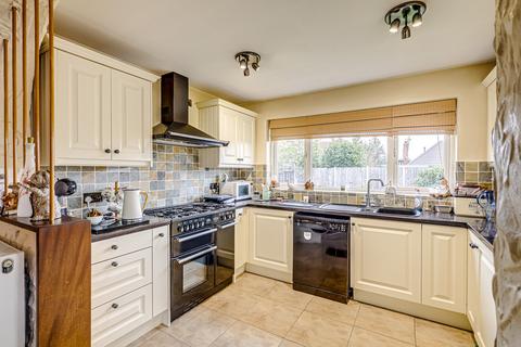 undefined, Porlock Avenue, Westcliff-on-sea, SS0
