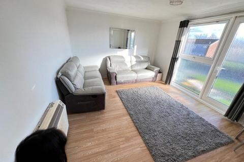 2 bedroom flat for sale, Renfrew PA4